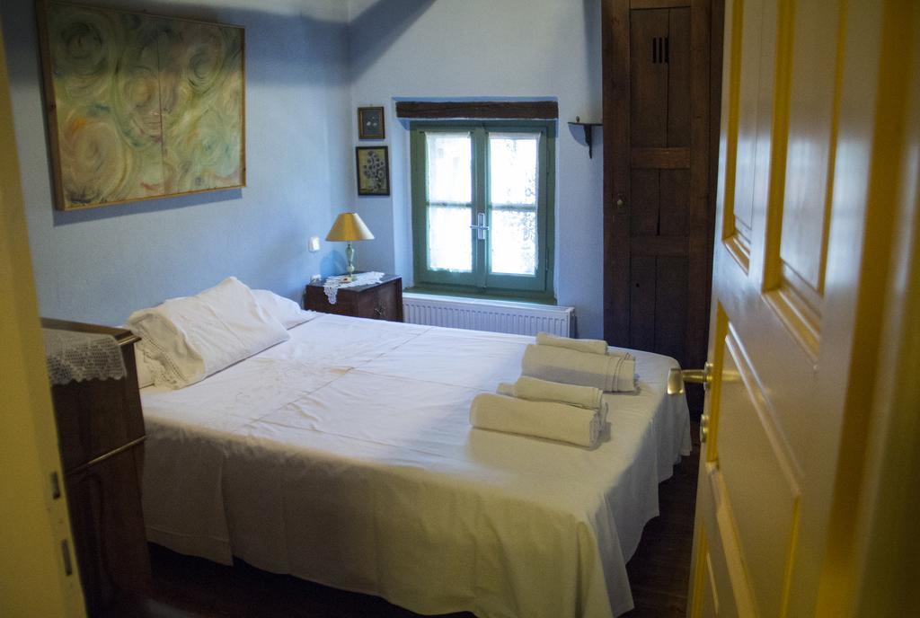 Appartement Efipoi à Pinakátai Extérieur photo